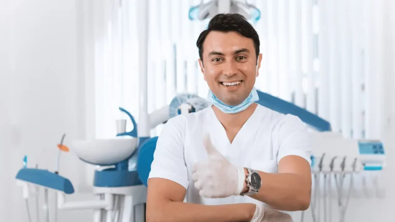 Your smile is in good hands 🧑‍⚕️👩‍⚕️